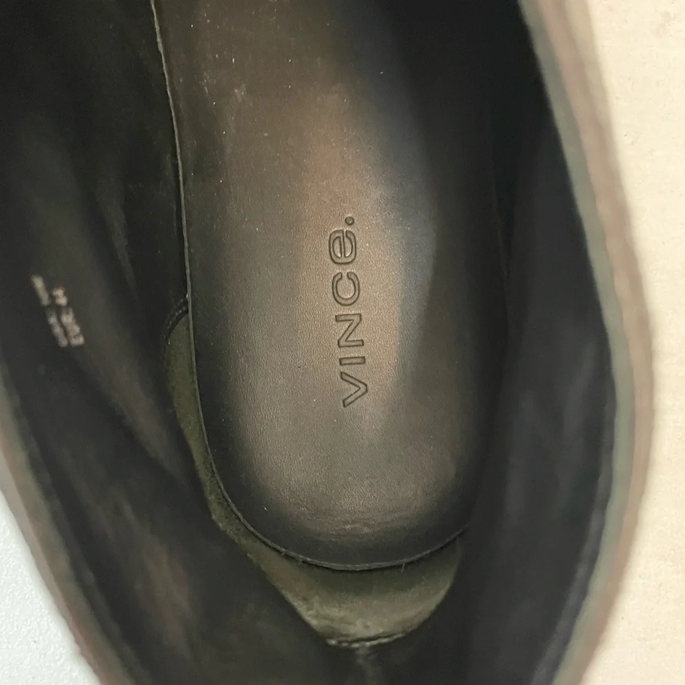 VINCE. Lace Up Suede Chukka Boots in Gray Size 10 M‎ $350